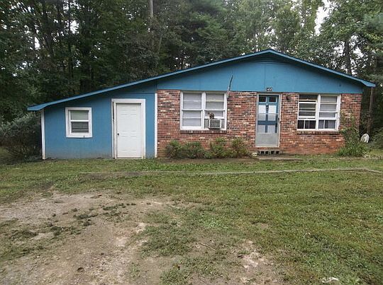 1st image of 3495 Hickory Hts