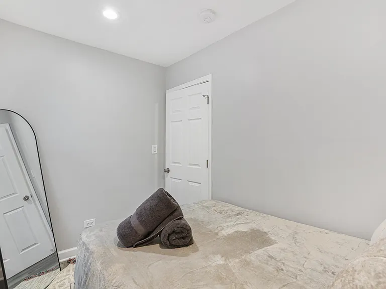 1304 Dean St — Photo 10