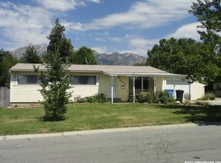 6833 S Village Green Rd, Cottonwood Heights, UT 84121