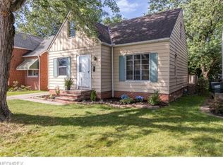 412 E 322nd St, Willowick, OH 44095
