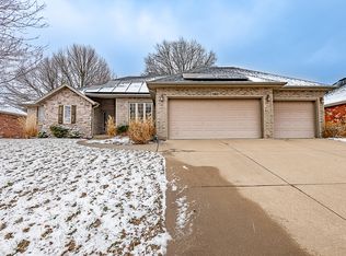 4135 W Watkins St, Springfield, MO 65802