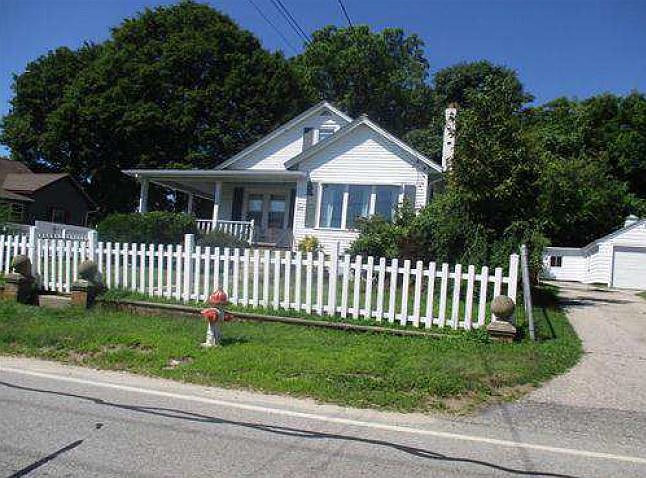 2nd image of 20 Read Ave