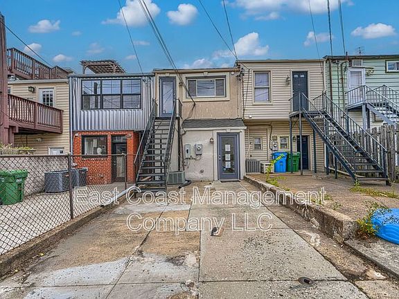 2nd image of 3235 Eastern Ave Suite 2