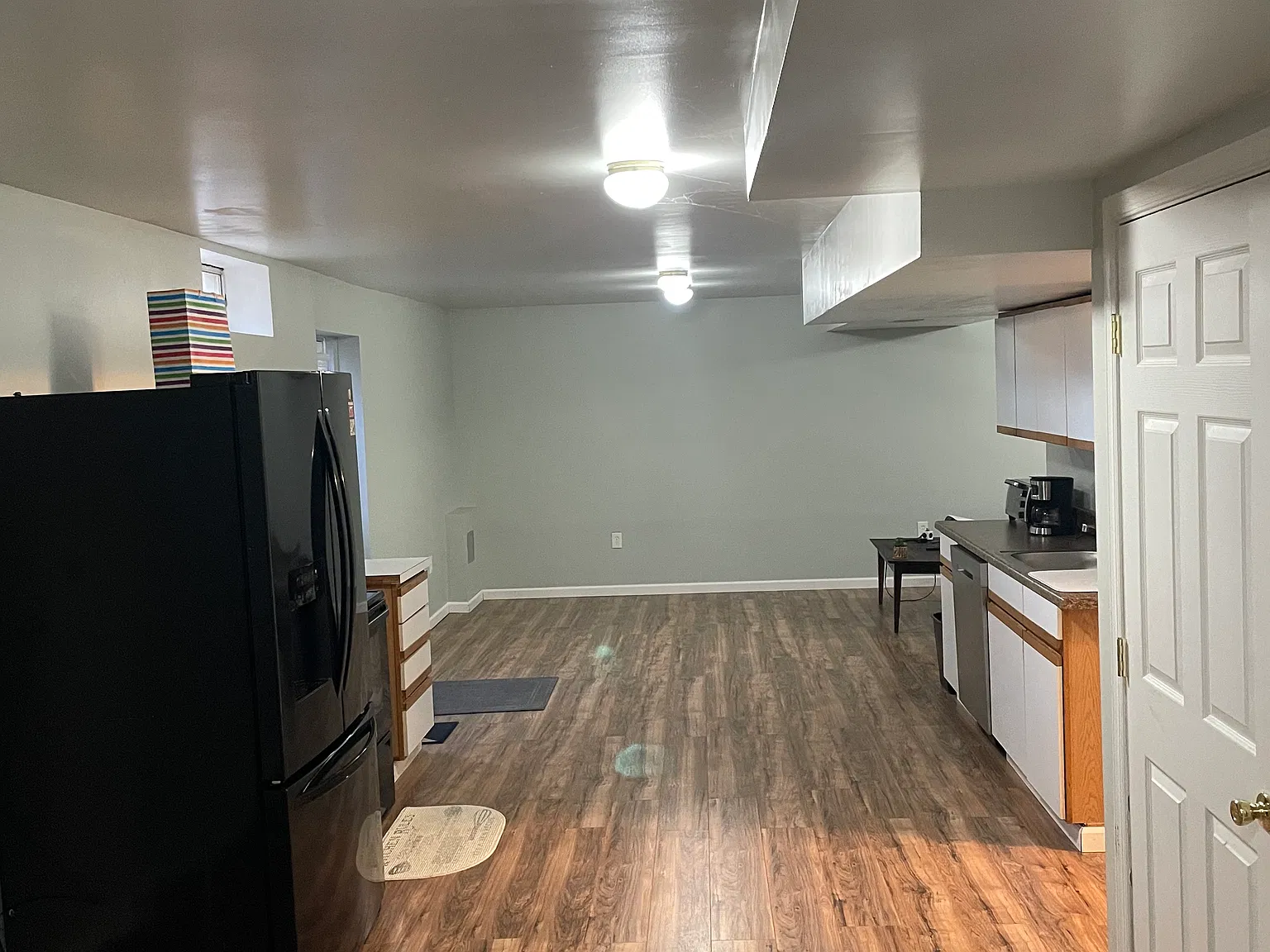1 bed, 1100 sqft, $1,400 — Photo 4