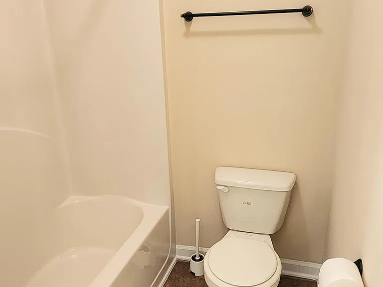 718 Erika Ln — Photo 18