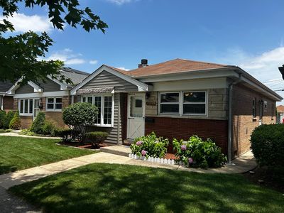 4535 Warsaw Ave, Lyons, IL, 60534