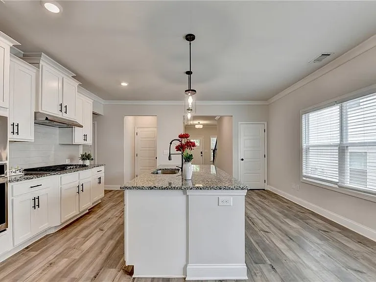 1854 Westfall Lndg — Photo 11