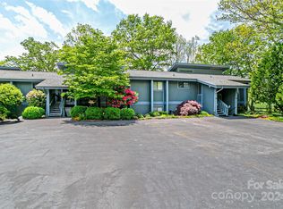 284 Tinequa Dr, Brevard, NC 28712