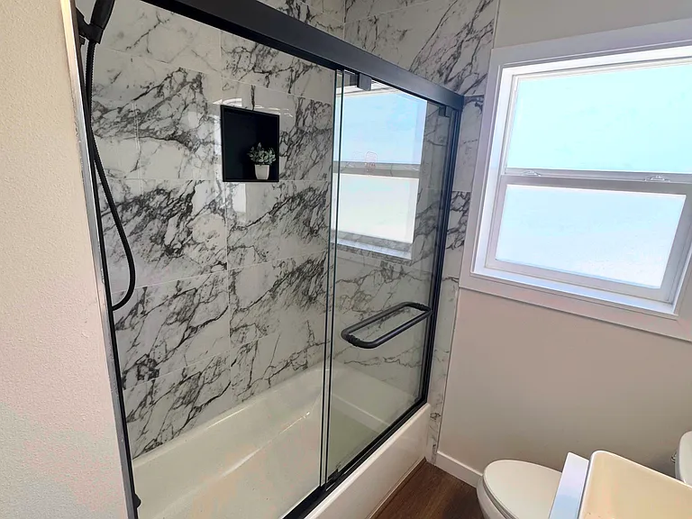 Upper Bathroom