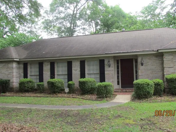 35 Wilkins Rd, Selma, AL 36701