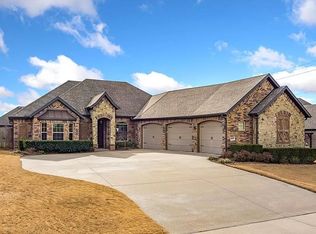 2803 SW Hazelnut Ave, Bentonville, AR 72712