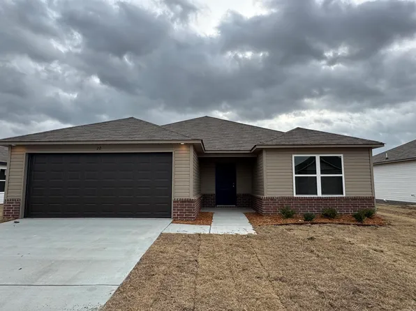 22 Fallen Oak Dr, Conway, AR 72032