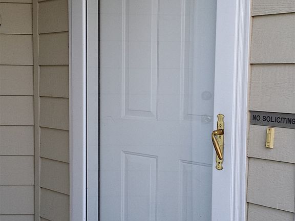 Locking Glass Storm Door