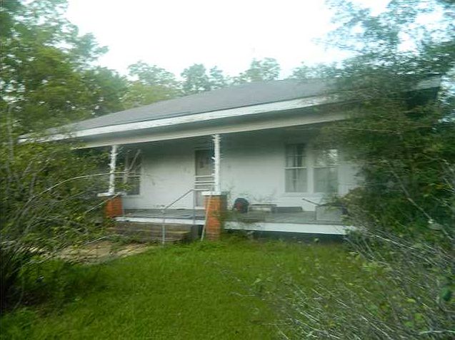 1st image of 4228 Center Ridge Rd