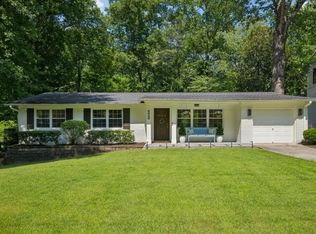 2440 Cove Cir, Atlanta, GA 30319