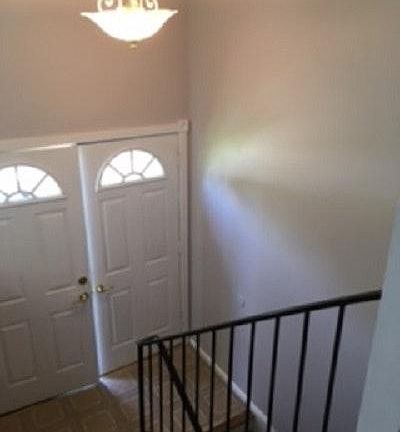 Entryway-split level