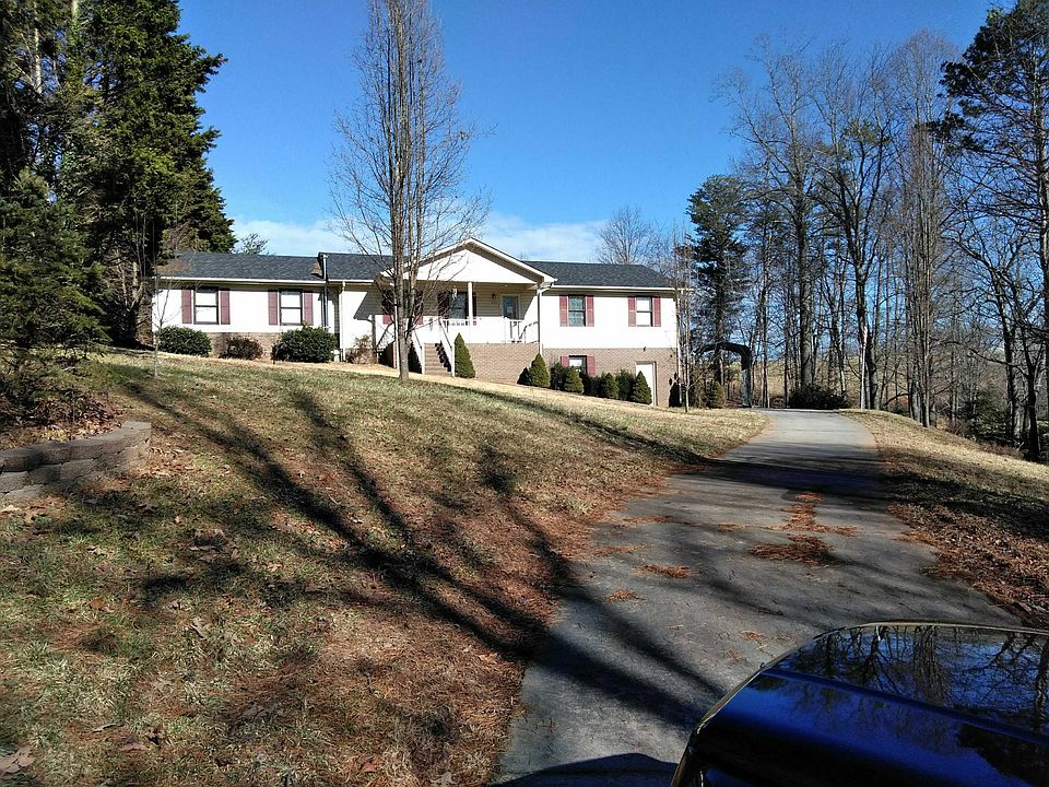 1st image of 310 Meadowview Ln