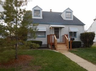 3647 S 24th St, Milwaukee, WI 53221