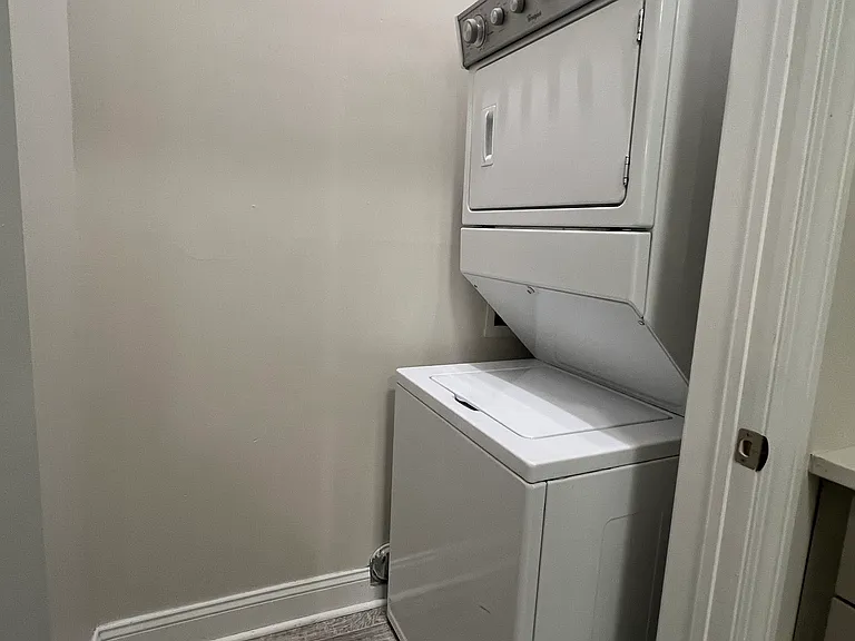 743 Park Ave #201 — Photo 10