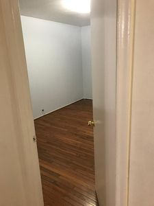 25475 Yale St, Dearborn Heights, MI, 48125