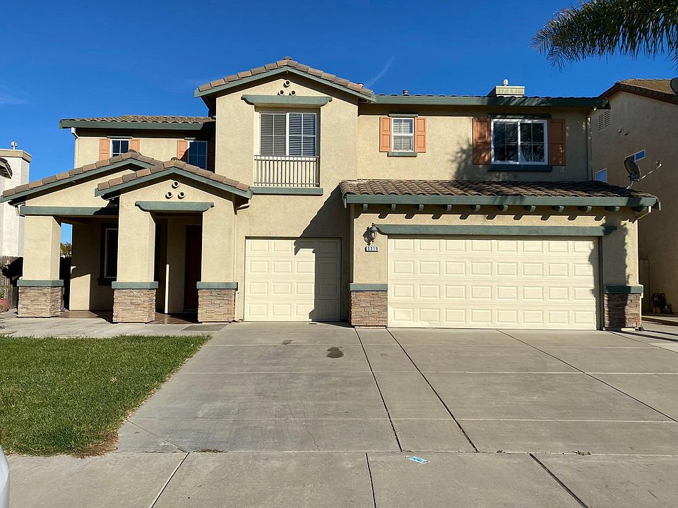 1st image of 3319 Stefano Dr