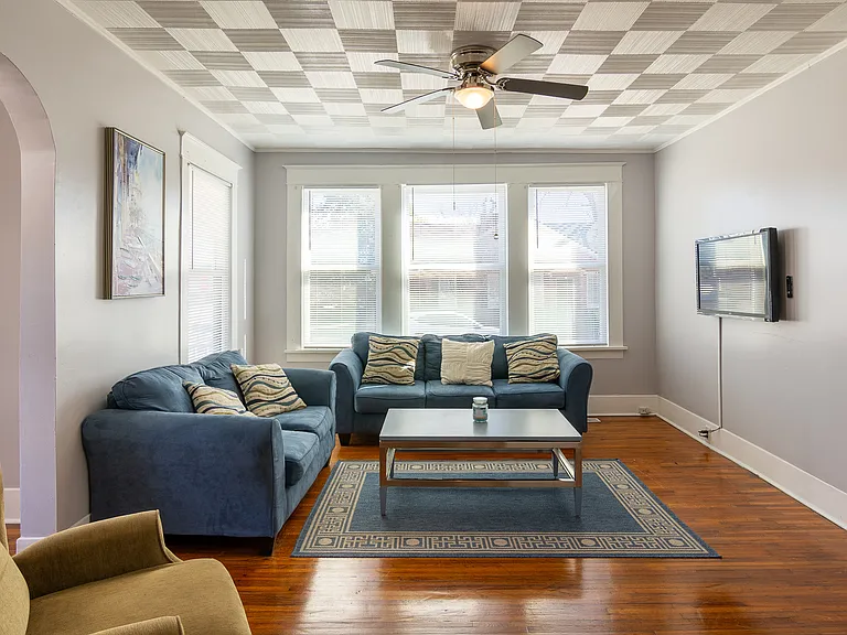 1812 Central Ave — Photo 7