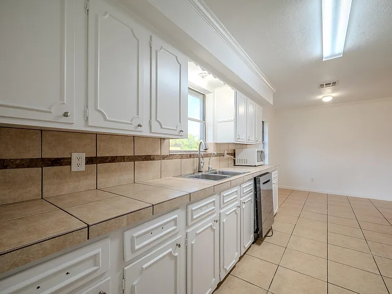 1102 Crosby Dayton Rd — Photo 27