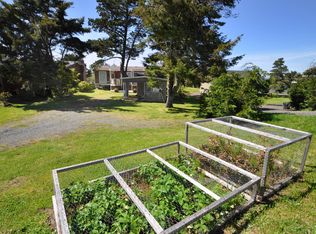 90498 Sunset Lake Rd, Warrenton, OR 97146