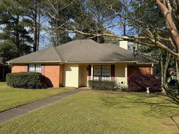 920 Countryside Ln, Montgomery, AL 36117