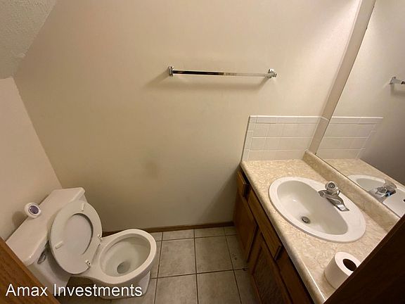 4th image of 1500 Fellows Pl APT 3C