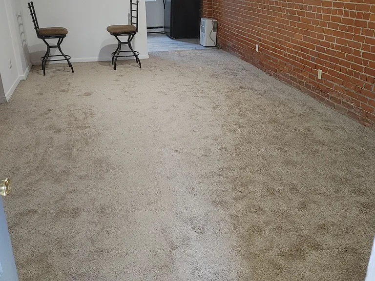 2116 Saint James Ave #1 — Photo 2