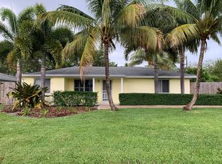 19 Beverly Rd E, Jupiter, FL 33469