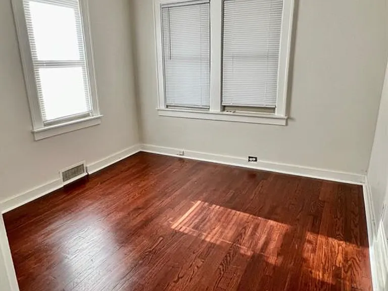 23231 Park St — Photo 25