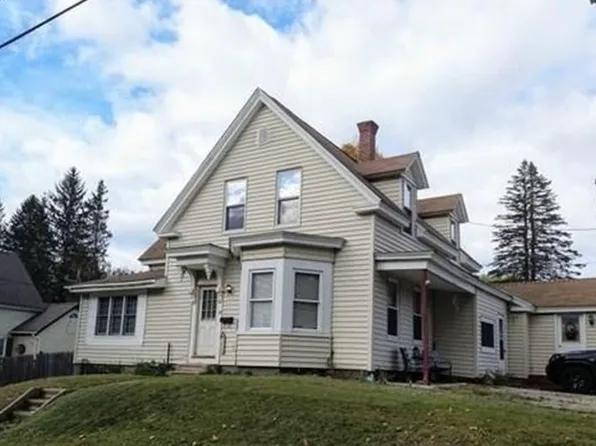 27 Pleasant St #A, Baldwinville, MA 01436