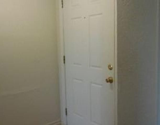 1st image of 1813 E Lindsey St APT 4