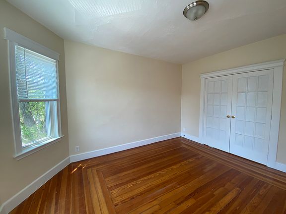 4th image of 396 Centre St Floor 2