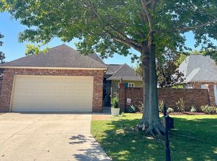 40113 Eagles Nest Rd, Gonzales, LA 70737