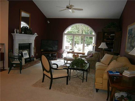 5th image of 7151 Knollvalley Ln