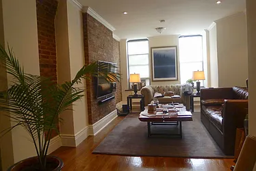 Rented by Weinstein Realty Group