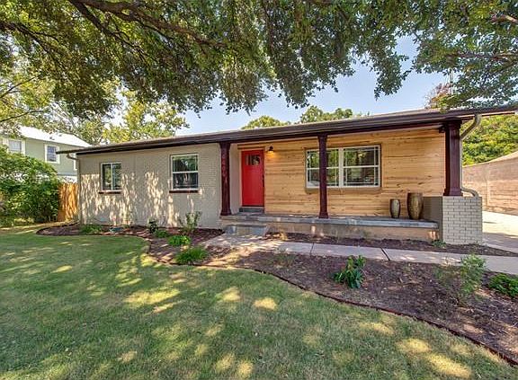2nd image of 6606 Mira Loma Ln