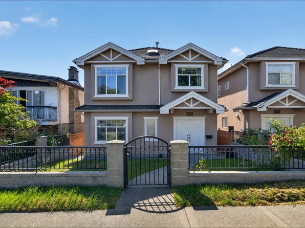 6959 Culloden St, Vancouver, BC V5X 4J6