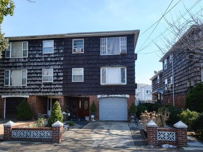 8860 Cooper Avenue, Glendale, NY, 11385