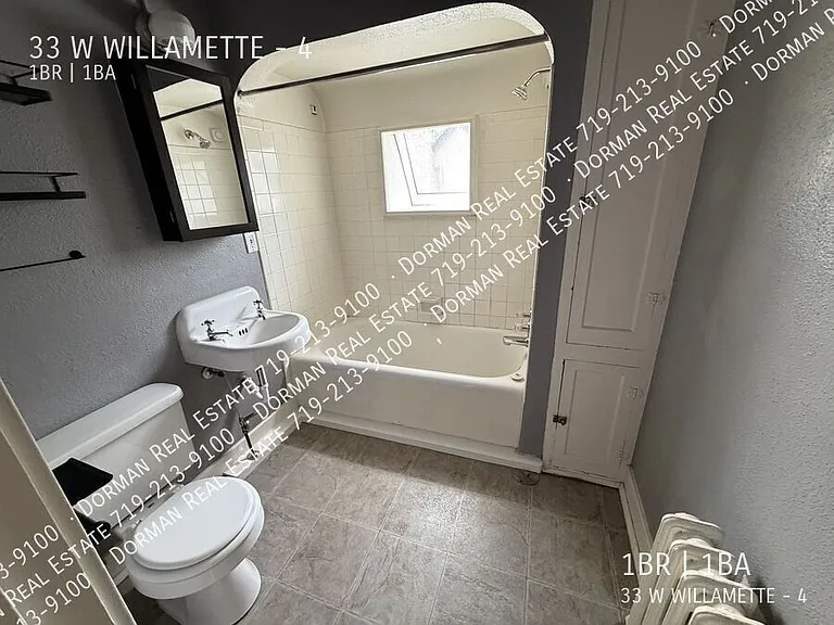 33 W Willamette Ave #4 — Photo 8