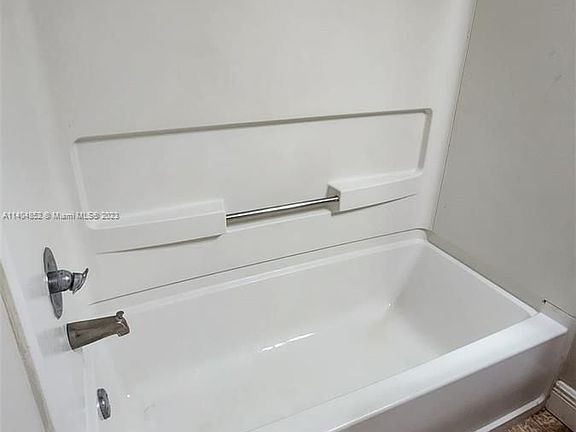 3rd image of 815 W Boynton Beach Blvd APT 12202