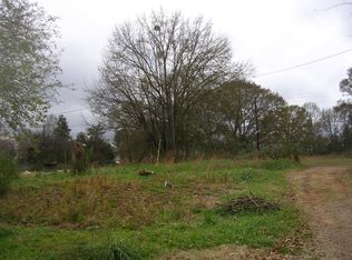 5 W Aragon Rd, Aragon, GA 30104