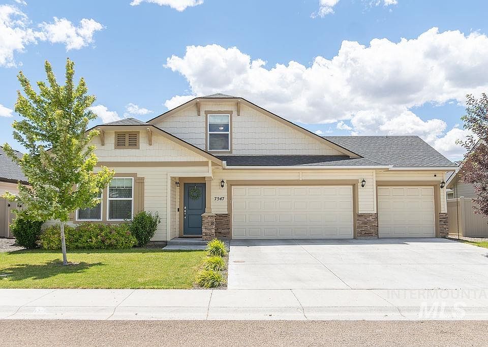 1st image of 7547 E Savanna Riv