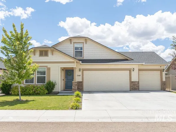 7547 E Savanna Riv, Nampa, ID 83687
