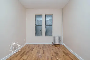 Rented by MySpaceNYC