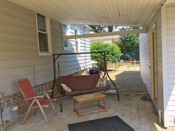 4th image of 4323 Krueger Ave