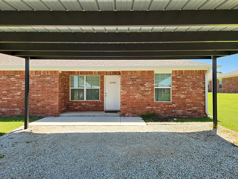 13762 County Road 1554 Dr — Photo 2